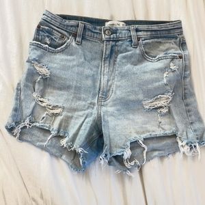 Abercrombie And Fitch 4 inch high rise shorts Size 30/10